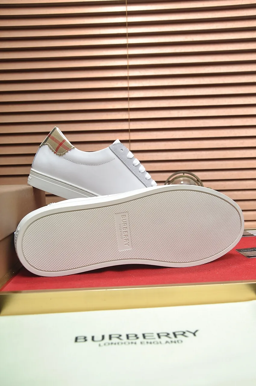 Men's shoes💰480💶[Burberry] (cowhide lining) classic low-top sneakers｜Imported cowhide with classic plaid fabric｜Cow leather lining｜Original outsole｜Fine workmanship and comfortable to wear Size: 38-44 (customized at 45)
